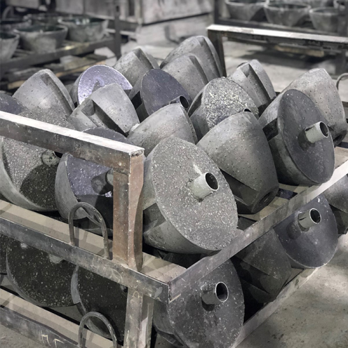 Изделия монолитные огнеупорные